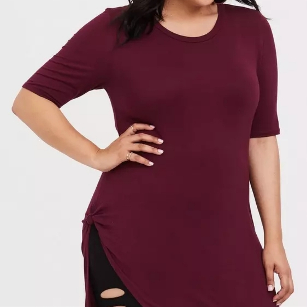 Torrid Super Soft Crew Knotted Asymmetrical Tunic Tee 00X - Picture 2 of 5